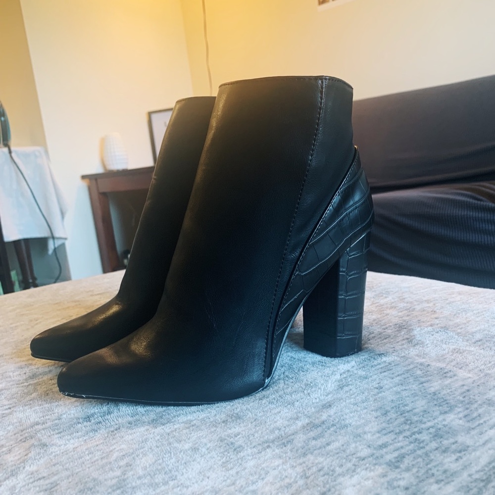 Just fab Snake skin Boot